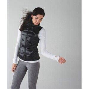Lululemon Women’s Black Shine Fluffin Awesome Vest Down Puffy Size 2